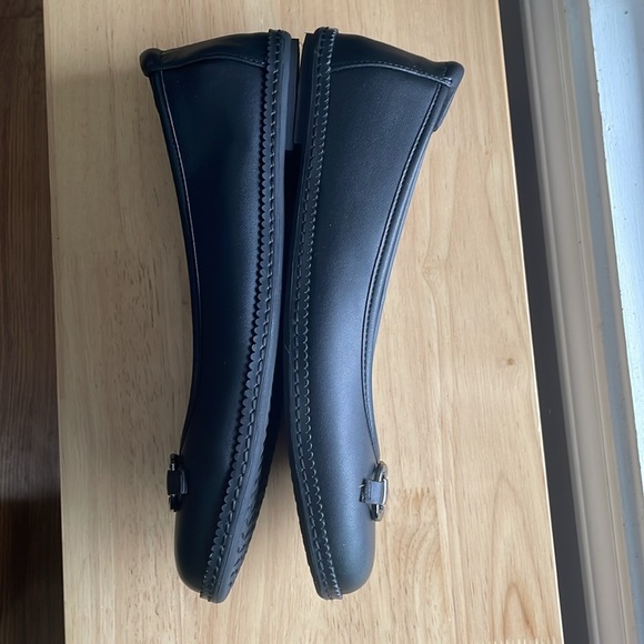 Anne Klein Women's Black Elly Ballet flats
PRE~LOVED EXCELLENT COND!!! - Picture 4 of 5